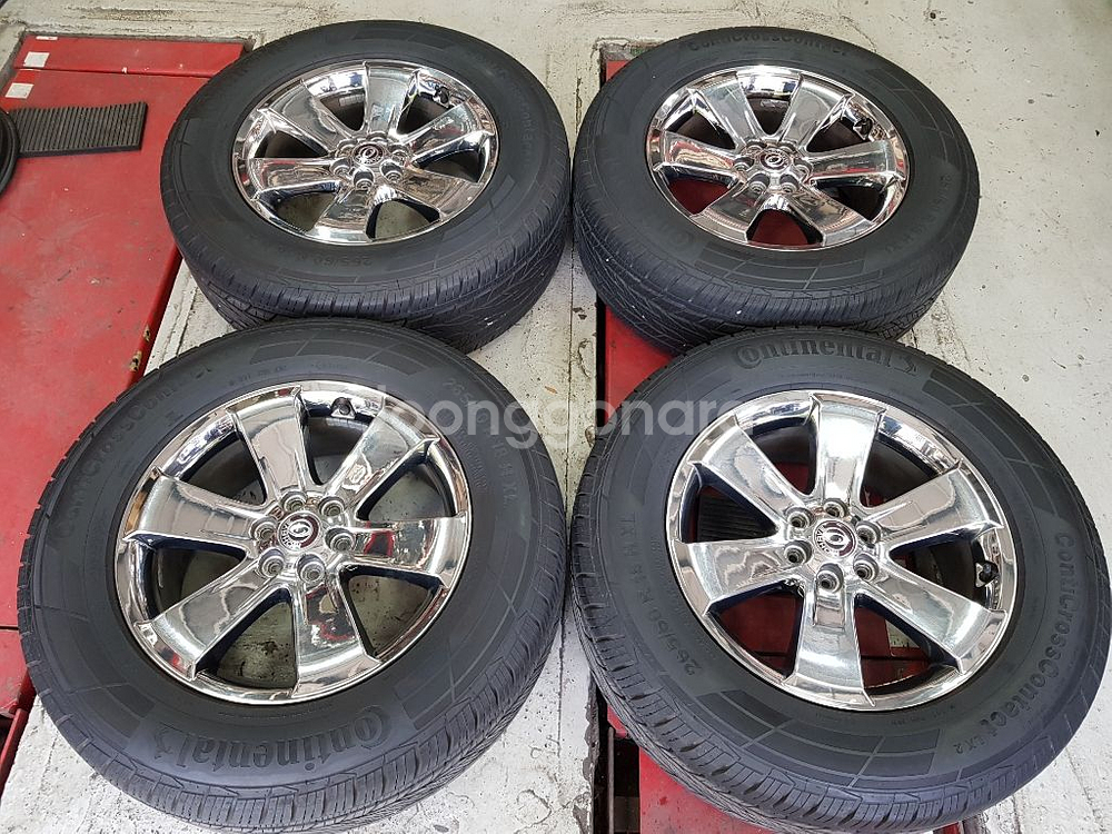모하비 크롬 순정 18인치 휠타이어 판매합니다~--5