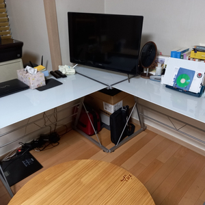 화이트 유리책상(코너형, L형) 역삼동