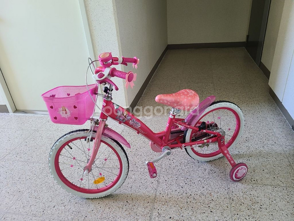 삼천리 시크릿쥬쥬 자전거 팝니다.--2