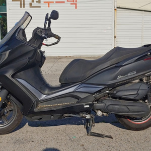 16년식 다운타운125cc 팝니다.