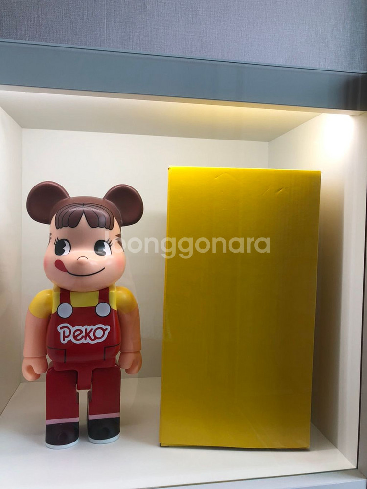 베어브릭 400. 페코짱. 커스텀--0