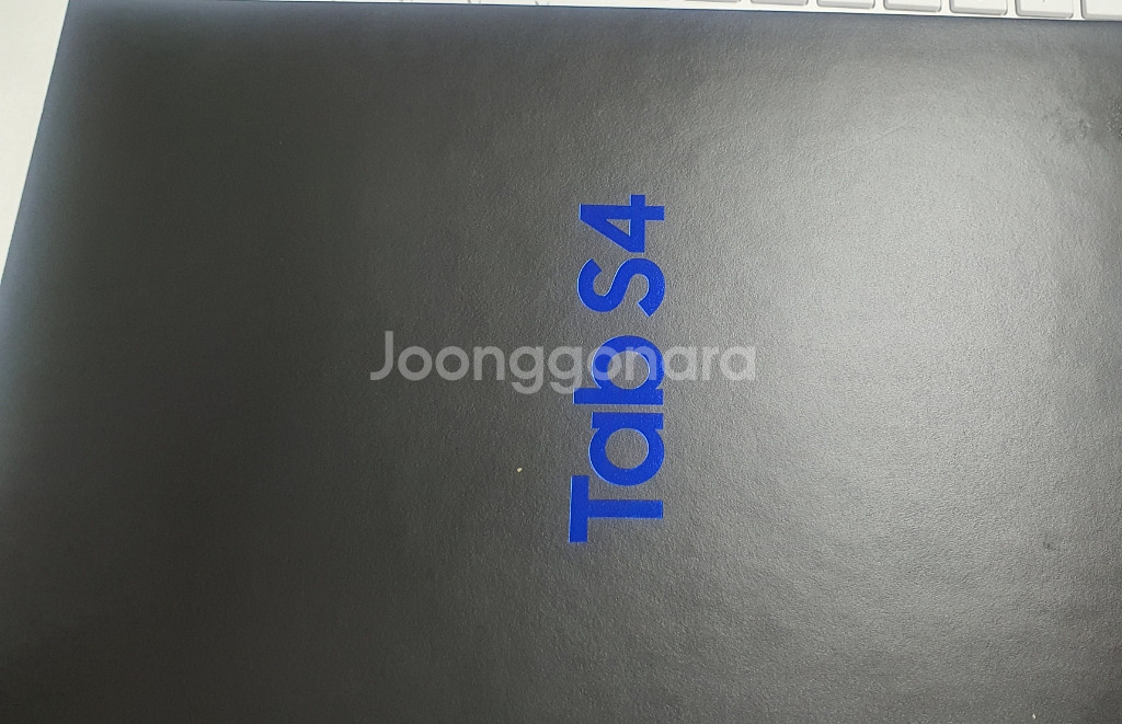 갤럭시탭 S4 LTE 64GB + 삼성 정품 키보드커버--2