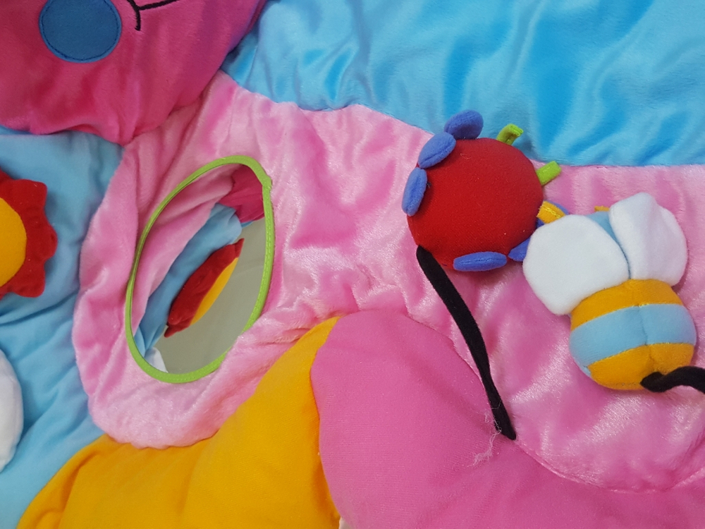 중고 레드박스 노래하는 나비 매트--3