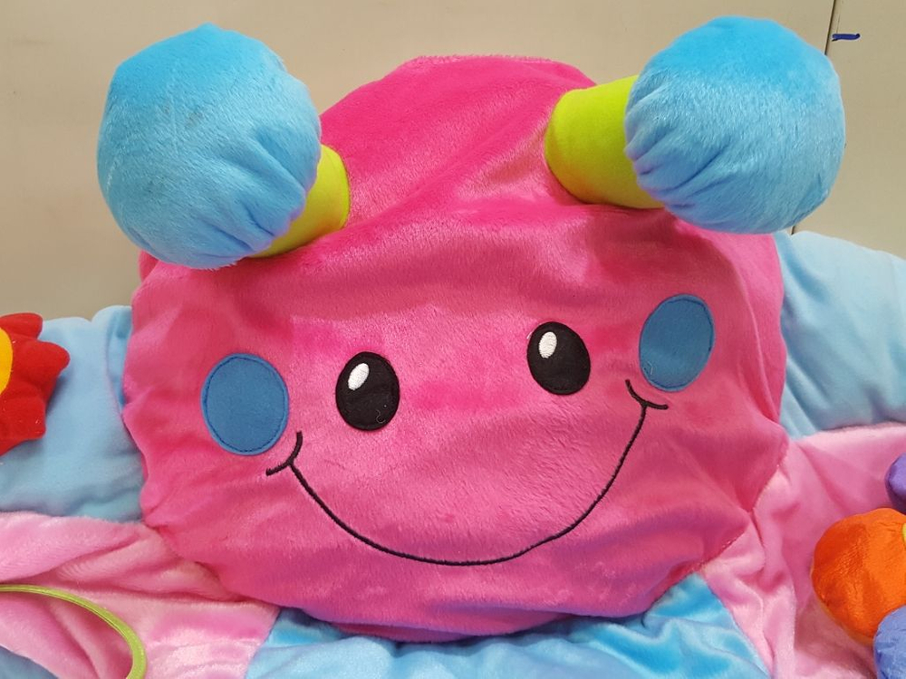 중고 레드박스 노래하는 나비 매트--2