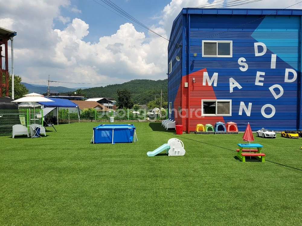 친환경 인조잔디 애견카페 010 3711 7487--0