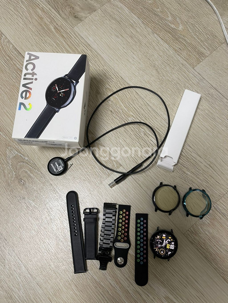 겔럭시 액티브2 스테인리스 44mm 블랙 lte 팝니다--1