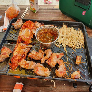 칼