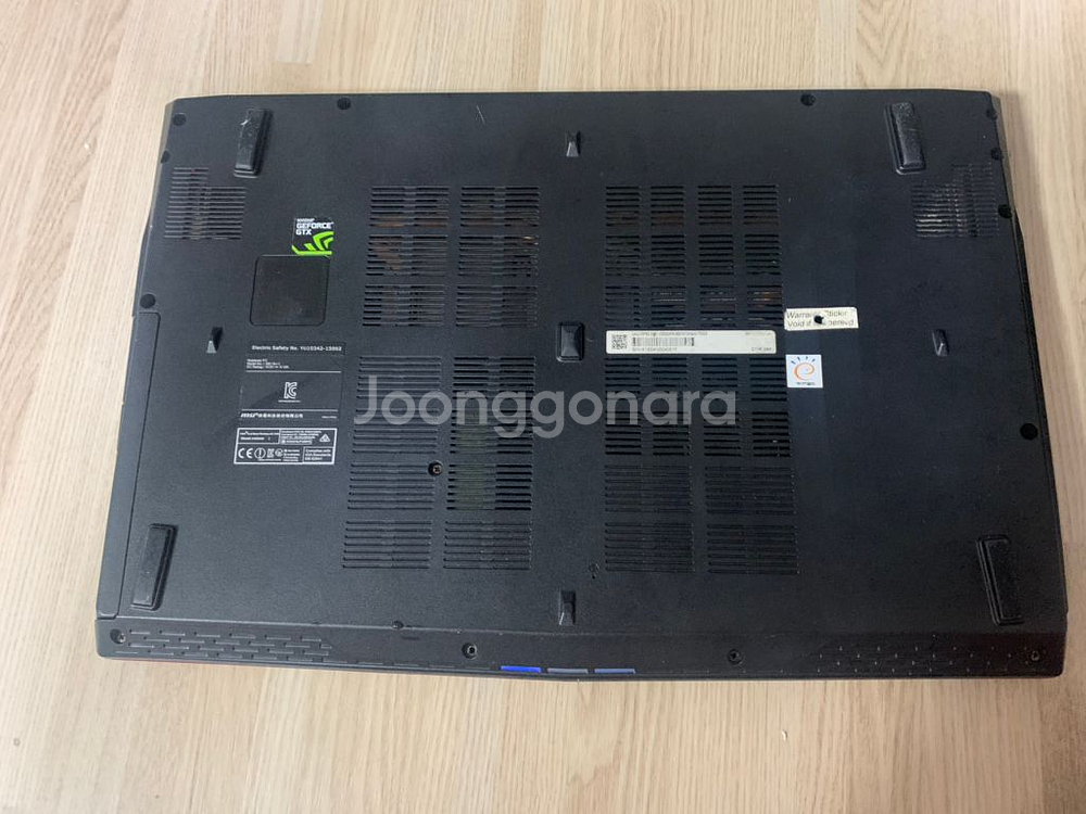 인텔 i7 게이밍 노트북 MSI leopard gp62--4