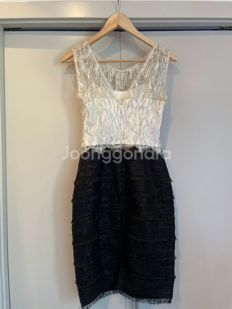 Kay Unger 원피스입니다.--1