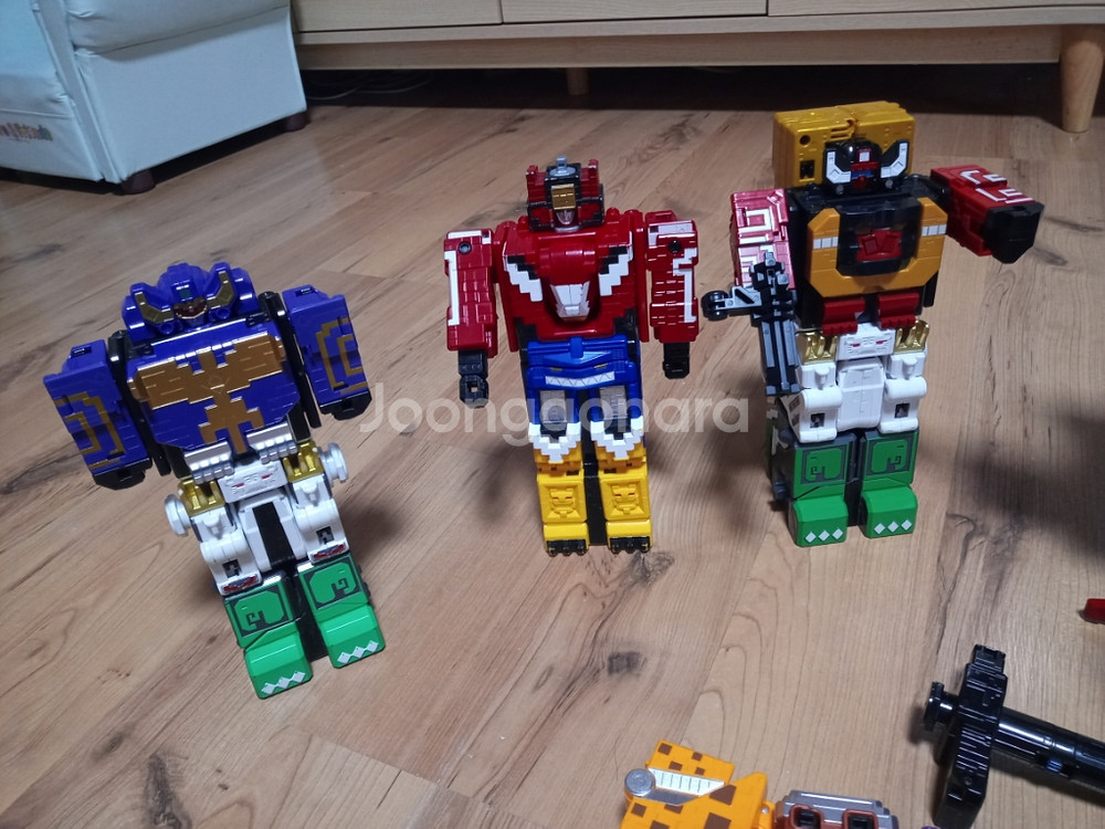 애니멀포스 0ㅡ10 과 무장큐브(반다이)--1