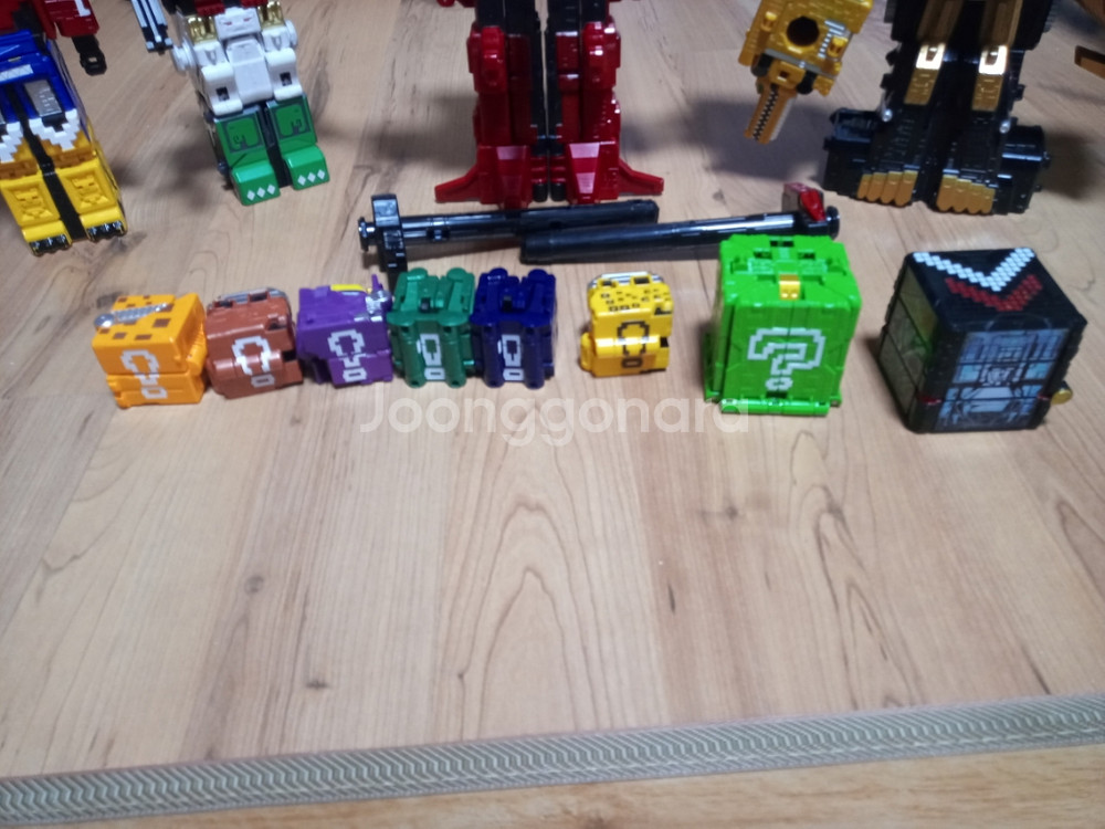 애니멀포스 0ㅡ10 과 무장큐브(반다이)--3