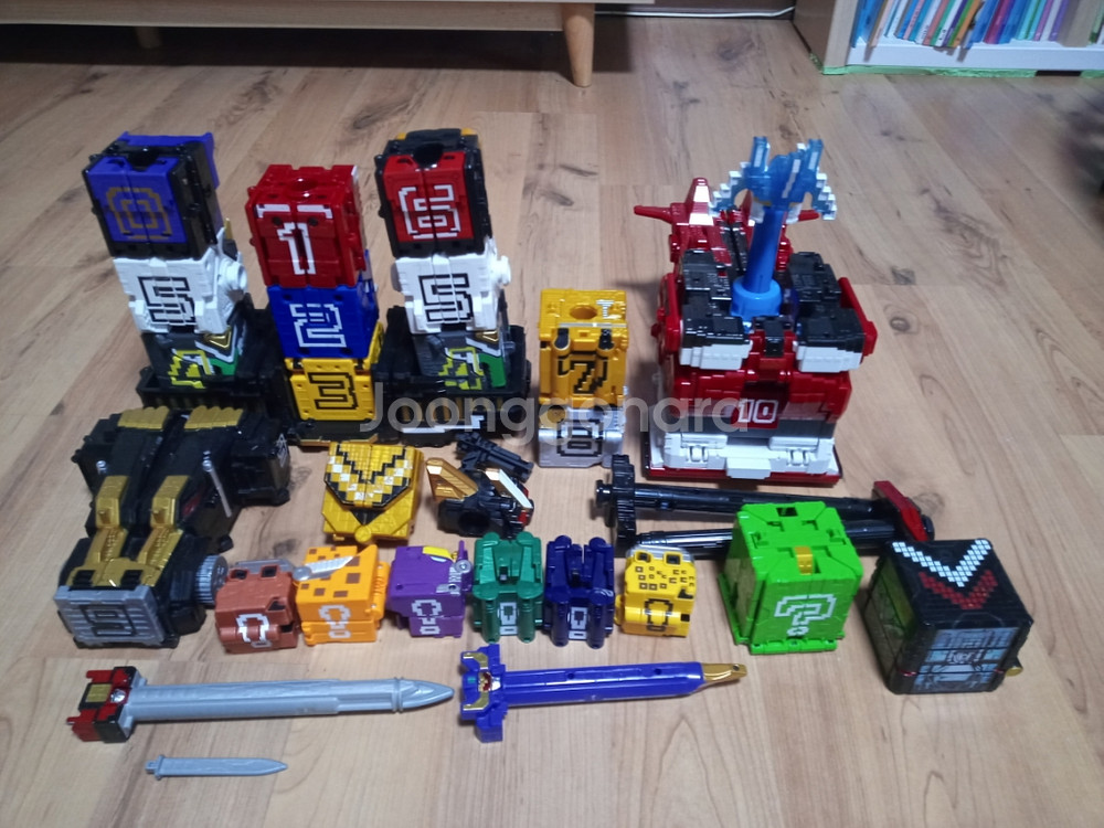 애니멀포스 0ㅡ10 과 무장큐브(반다이)--4