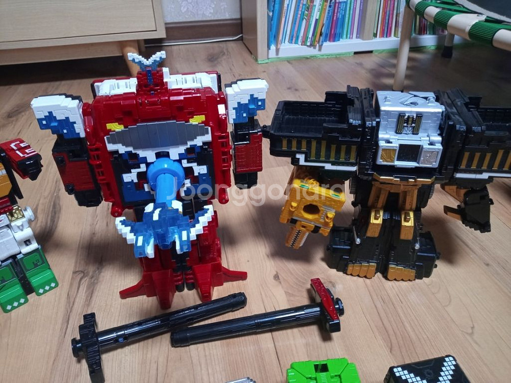 애니멀포스 0ㅡ10 과 무장큐브(반다이)--2