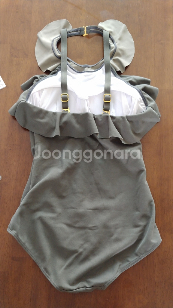 가격인하*새상품) 프릴 모노키니 55사이즈 판매합니다--2