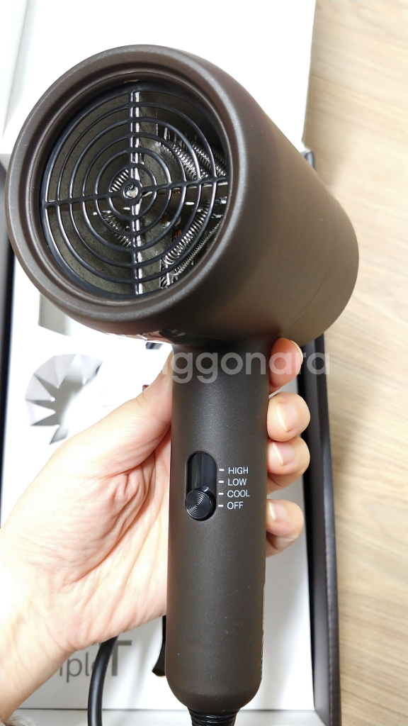 새상품) 엘라 헤어드라이어 판매합니다.--1