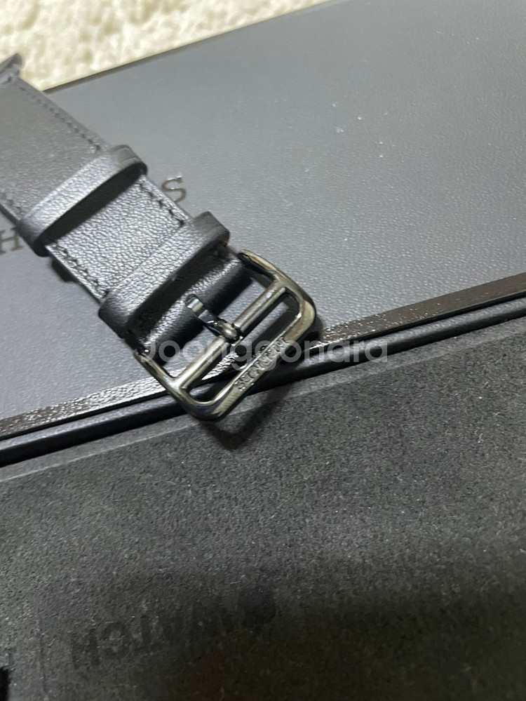 애플워치 에르메스정품 44mm 느와르 싱글투어 급처--2
