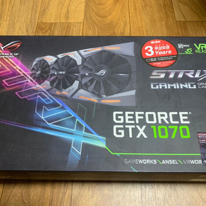 ASUS ROG STRIX GTX 1070 그래픽카드