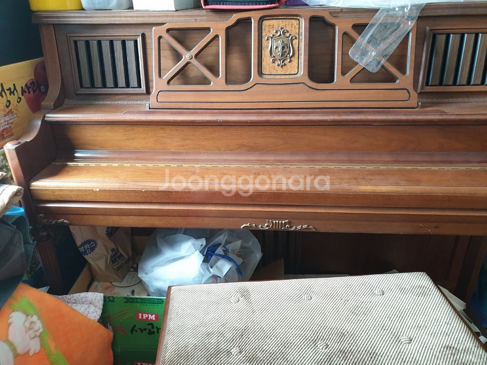 중고 피아노 팝니다--2