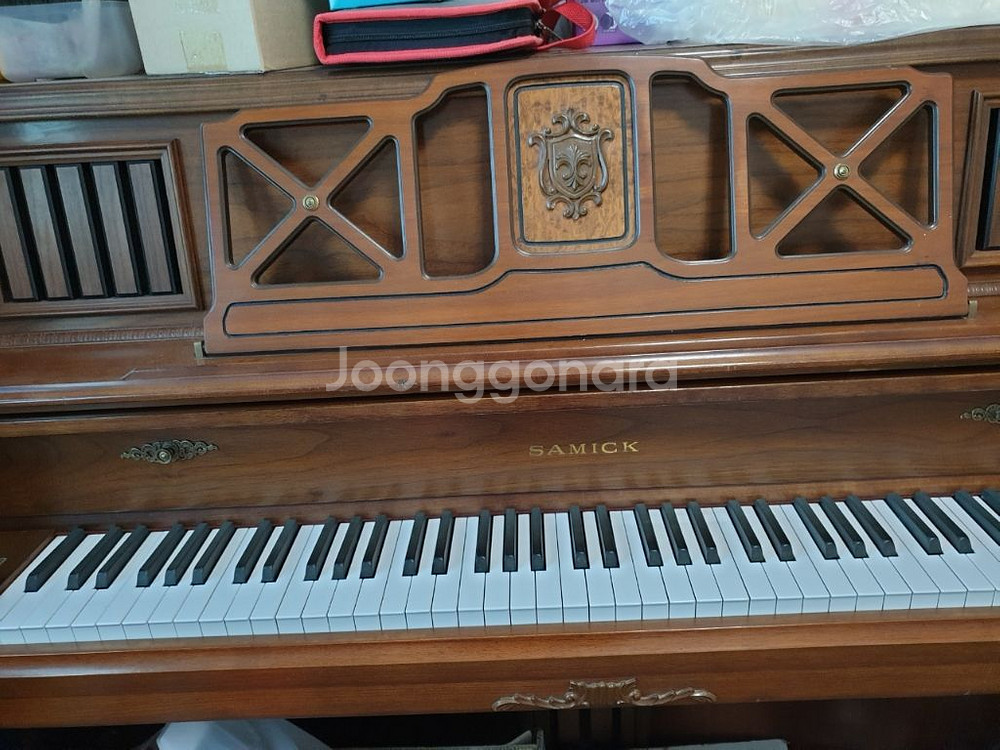 중고 피아노 팝니다--1