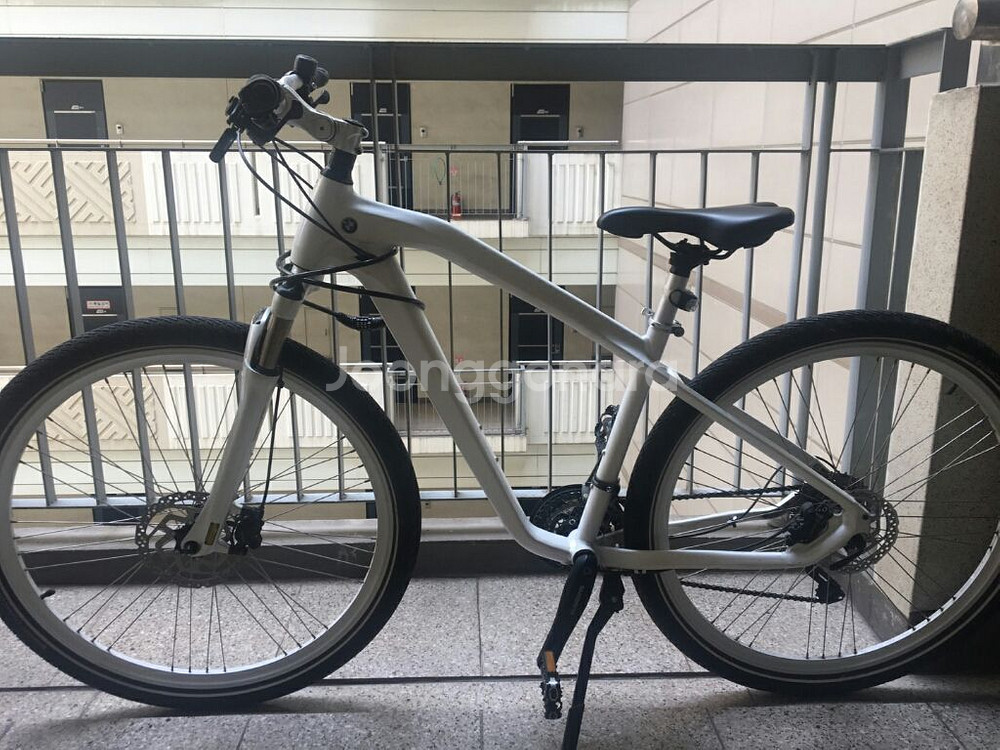 BMW 쿠르즈 자전거 팝니다.--0