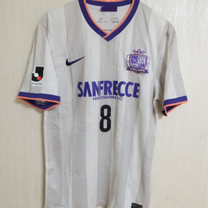 나이키 에센틱 산프레체히로시마 축구유니폼 (95)