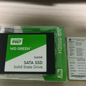 WD 240GB SSD 카드 판매합니다.