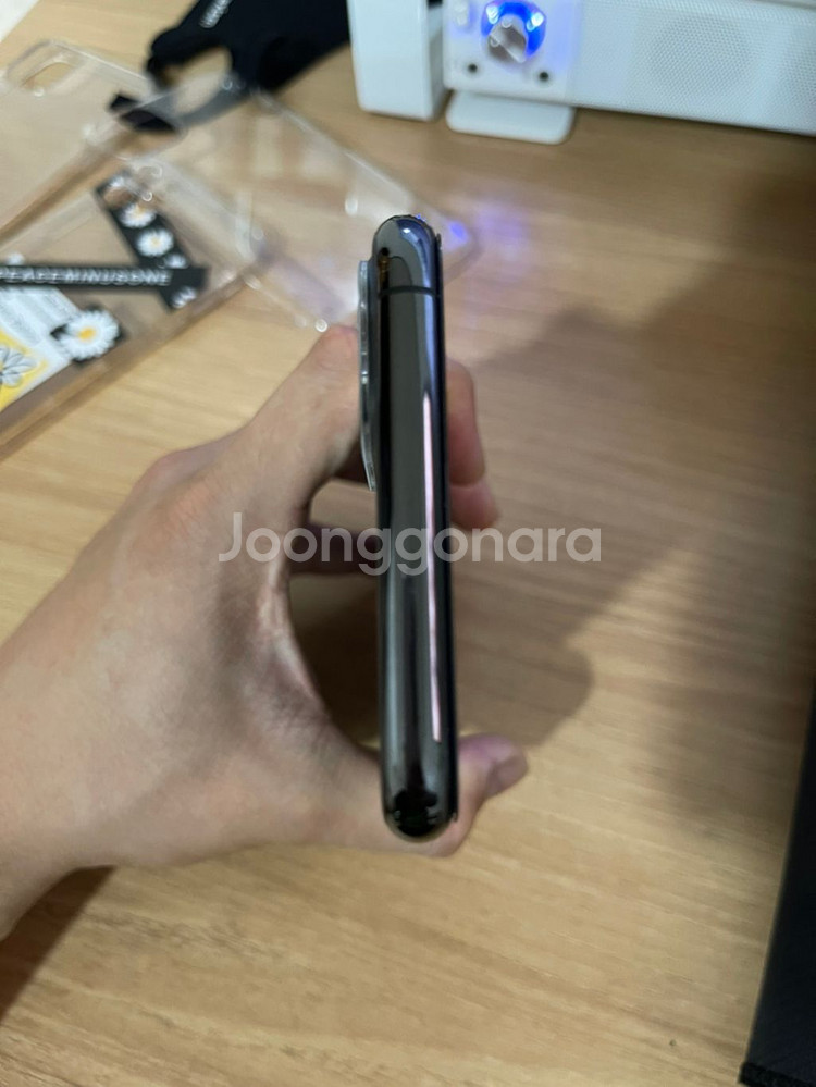 아이폰 11프로맥스 스페이스그레이 64GB--4