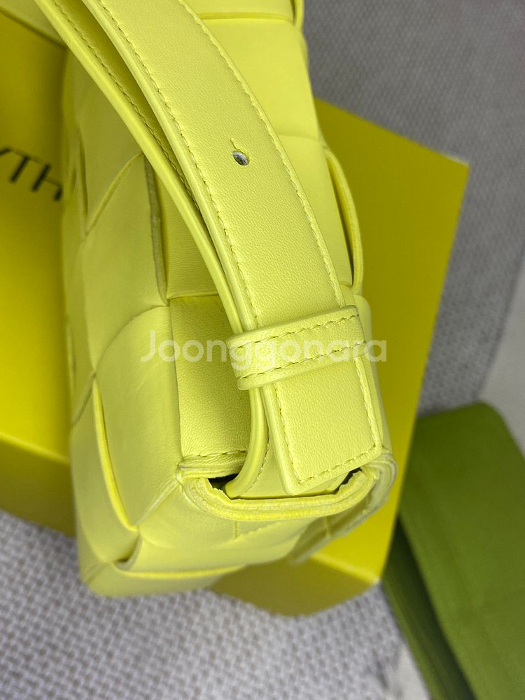 보태가 베네타 카세트백(BOTTEGA VENETA)--4