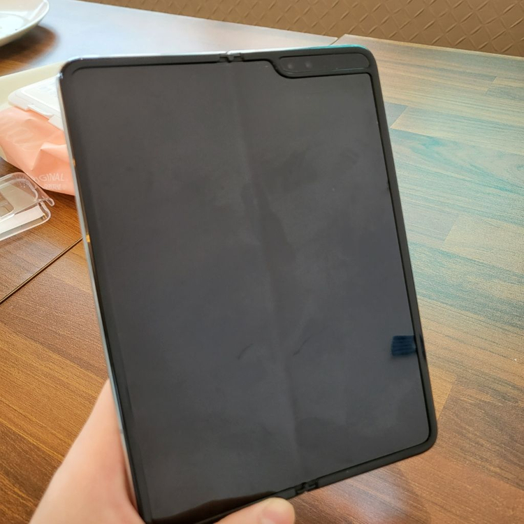 갤럭시 폴드1 판매합니더--2