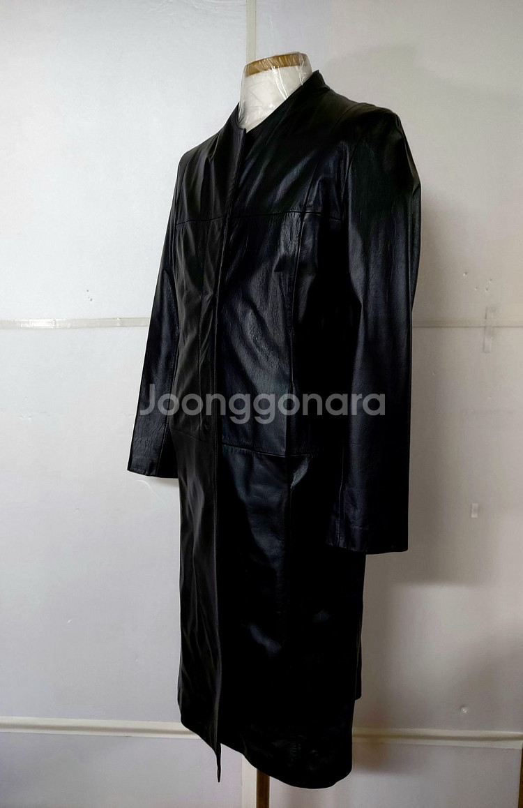 진영모피 여성 블랙 소가죽 롱코트 (여성66~77)--2