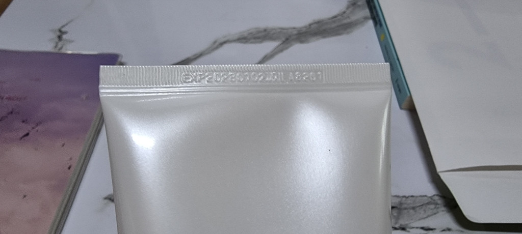 헤라 화이트 딥클렌징 폼 2세트 3만원요--1