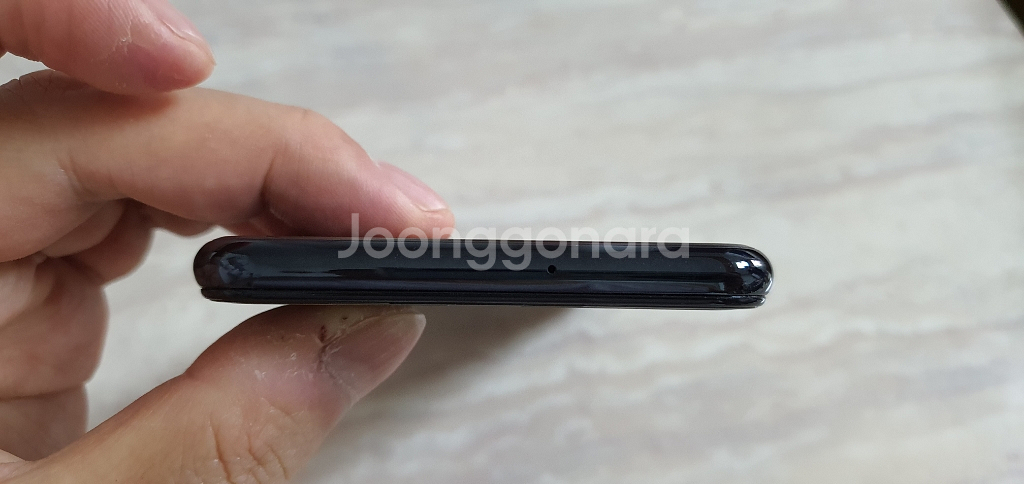 LG Q51핸드폰검은색 32기가 A급최상급처택포7만--3