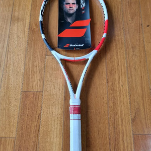 테니스라켓(퓨어스트라이크100)