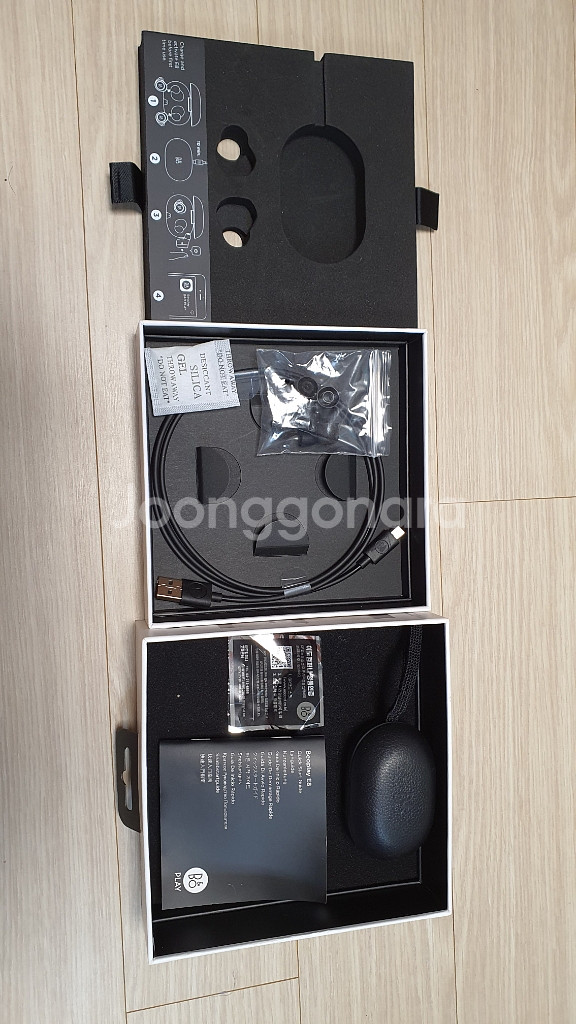 뱅앤올룹슨 E8 1.0 판매합니다--0