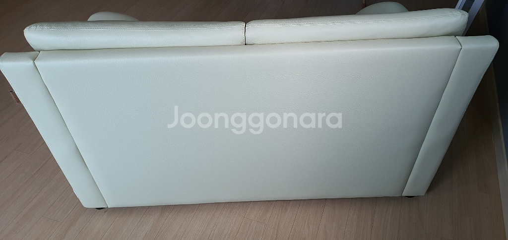 동서가구 모던 2인 쇼파 급처합니다.--1
