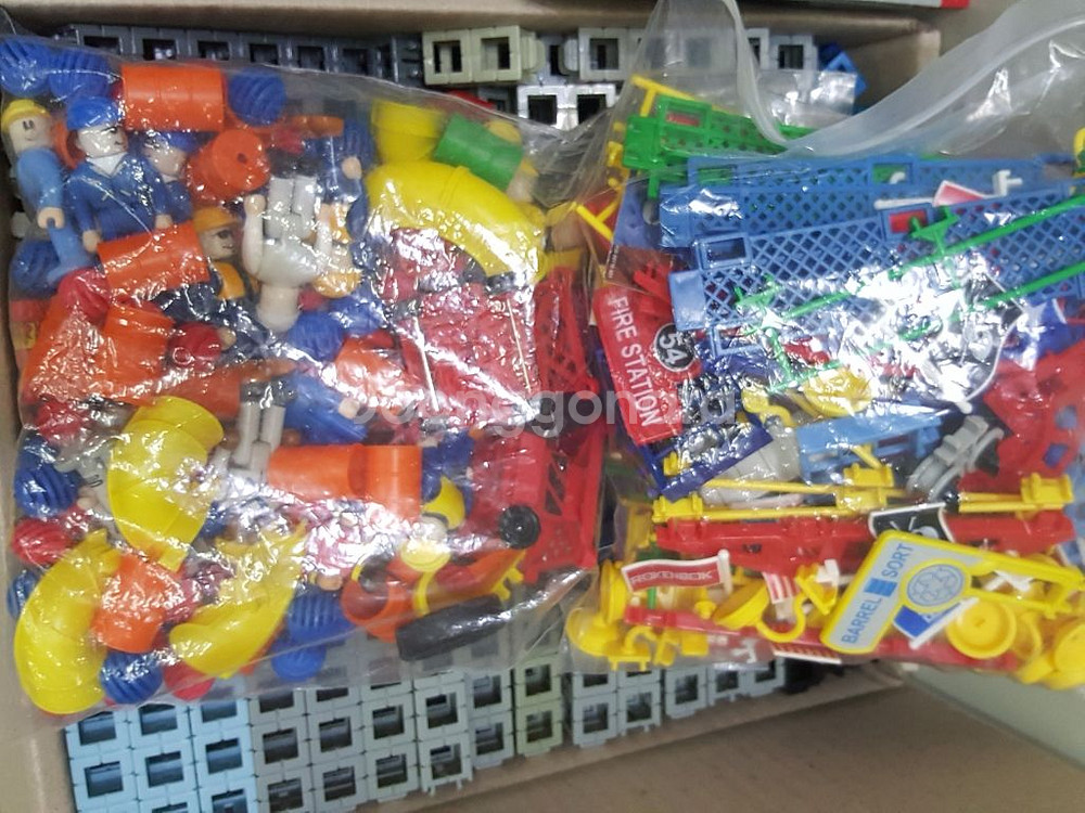 ROKENBOK]로켄복 액션부품,블럭,리모컨등 풀세트--4