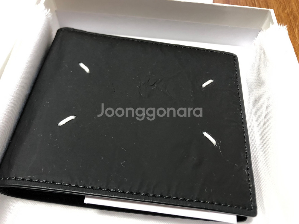 마르지엘라 반지갑 P4135 T0813--1