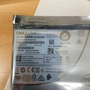 인텔 D3-S4610 960G 2.5” SSD