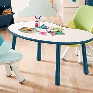 일룸 어린이 책상+의자2개