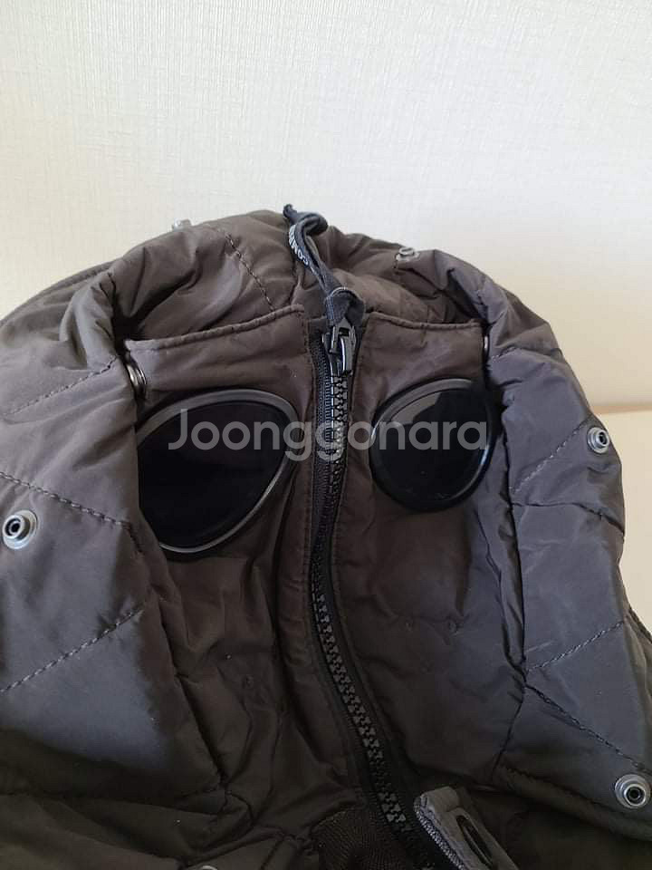 Cp 컴퍼니 고글 패딩--1