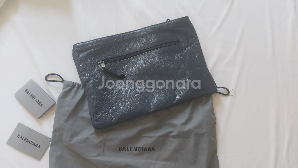 발렌시아가 클러치--1