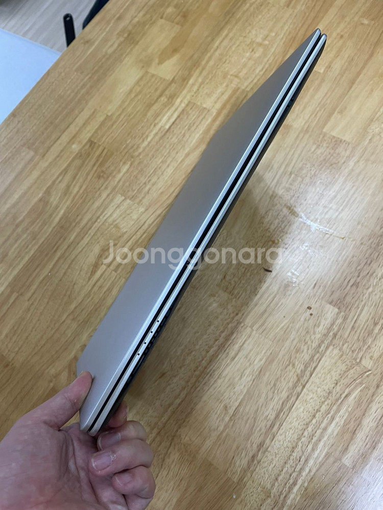 한성노트북 tfx252 i5 8세대램8g ssd500g--1