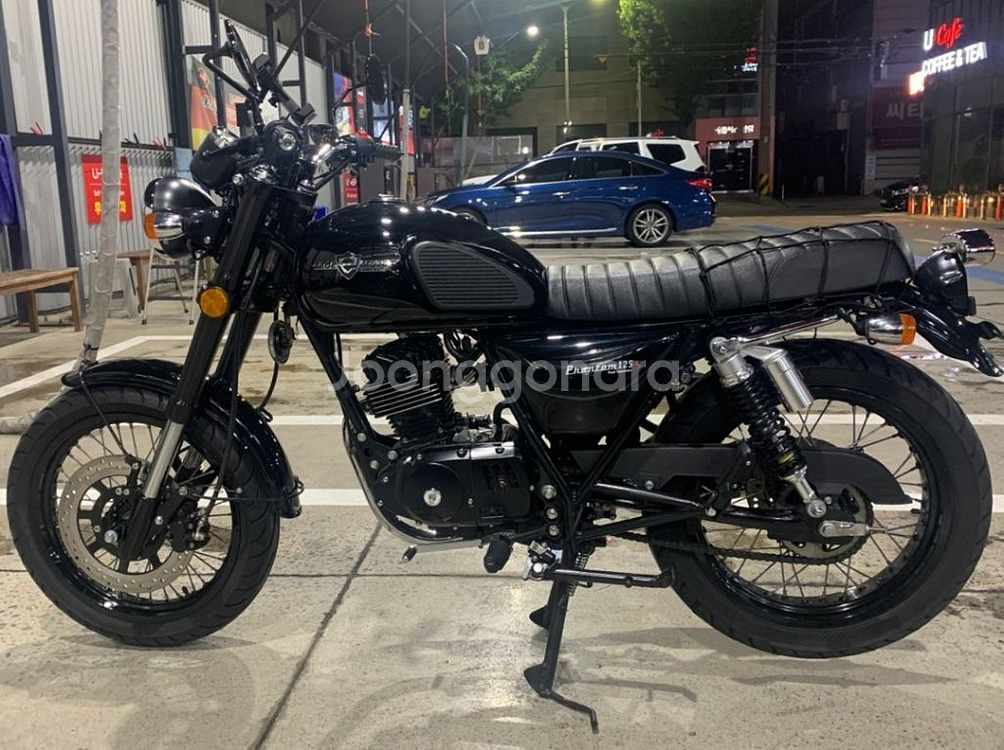 엘로이팬텀 125 판매합니다. (19년식, 개인)--1