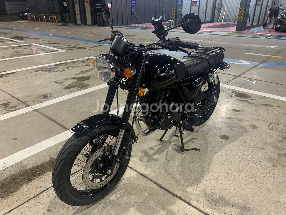 엘로이팬텀 125 판매합니다. (19년식, 개인)--7