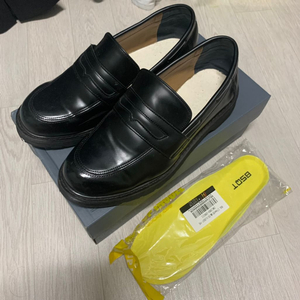 BSQT 페니로퍼 270사이즈