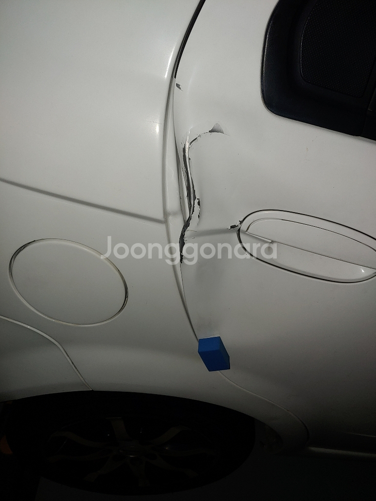 부산 올뉴마티즈 문짝사고차 팝니다--2