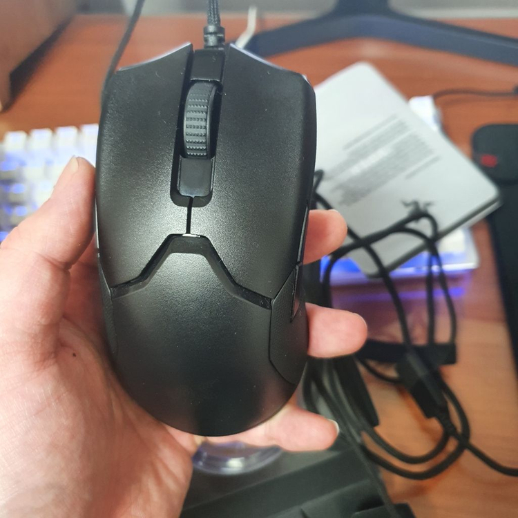 레이저 바이퍼--4