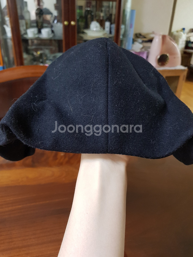 비비안웨스트우드 레드라벨 모직 블랫 보넷--3