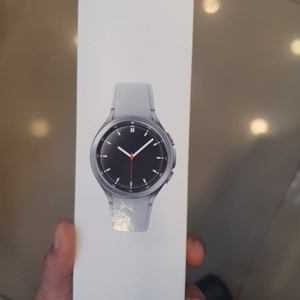 갤럭시 워치4 클래식(42mm) 실버 단순개봉팝니다