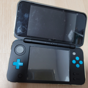 닌텐도 뉴 2DS XL+3팩